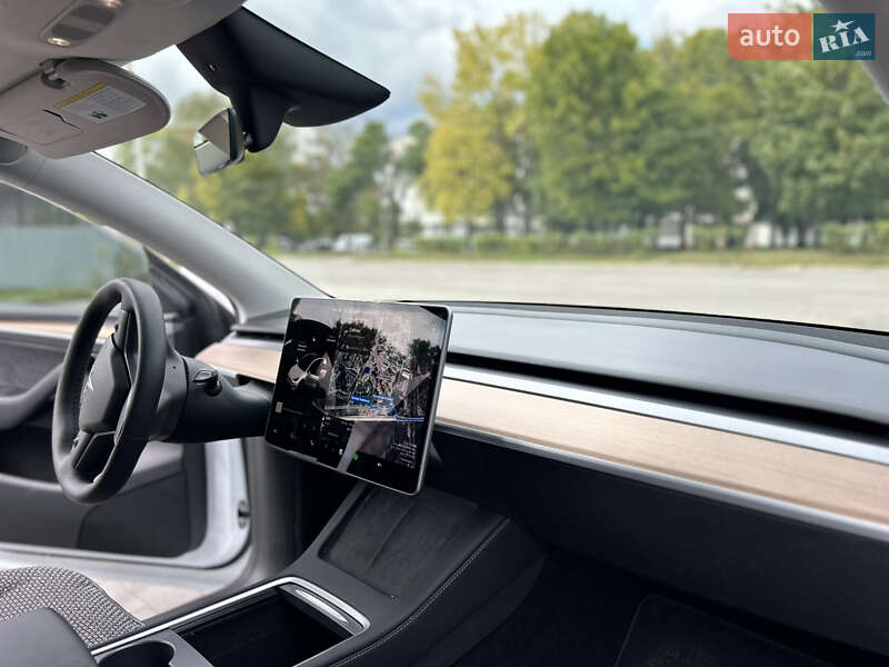 Внедорожник / Кроссовер Tesla Model Y 2023 в Новояворовске фото 36 Внедорожник / Кроссовер Tesla Model Y 2023 в Новояворовске