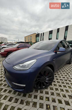 Позашляховик / Кросовер Tesla Model Y 2021 в 