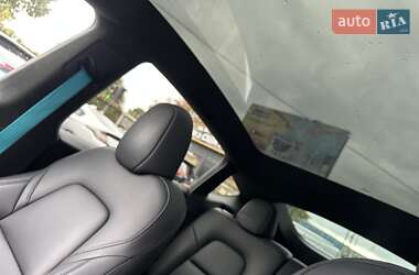 Позашляховик / Кросовер Tesla Model Y 2023 в 