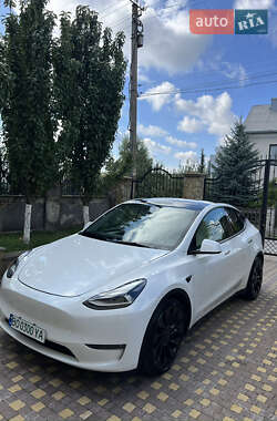 Внедорожник / Кроссовер Tesla Model Y 2023 в Тернополе