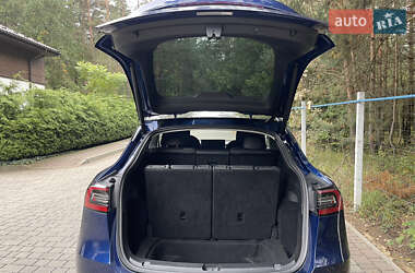 Позашляховик / Кросовер Tesla Model Y 2021 в 