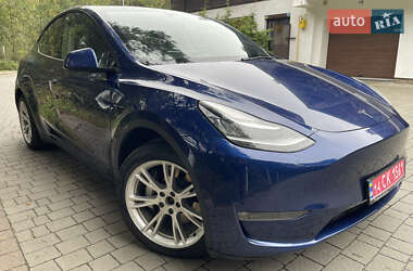 Позашляховик / Кросовер Tesla Model Y 2021 в 
