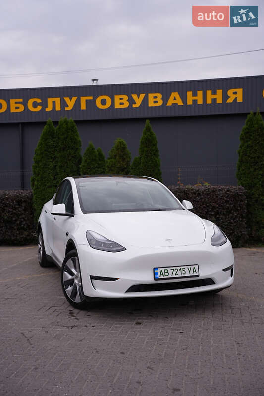 Внедорожник / Кроссовер Tesla Model Y 2022 в 