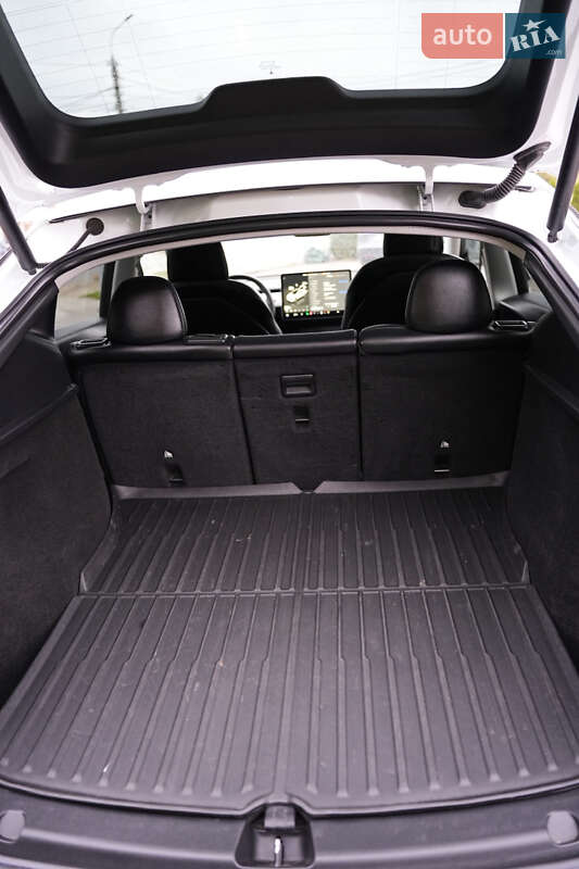 Внедорожник / Кроссовер Tesla Model Y 2022 в Виннице фото 14 Внедорожник / Кроссовер Tesla Model Y 2022 в Виннице
