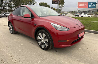 Позашляховик / Кросовер Tesla Model Y 2023 в 