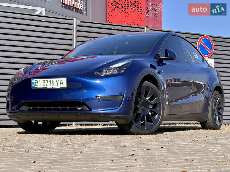 Внедорожник / Кроссовер Tesla Model Y 2023 в 