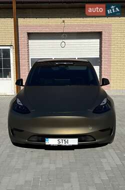 Внедорожник / Кроссовер Tesla Model Y 2024 в Киеве