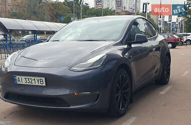 Позашляховик / Кросовер Tesla Model Y 2021 в 
