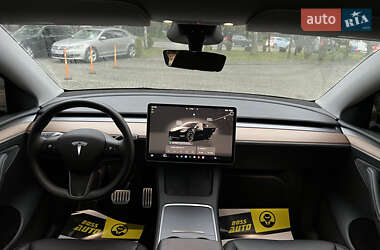 Внедорожник / Кроссовер Tesla Model Y 2024 в 