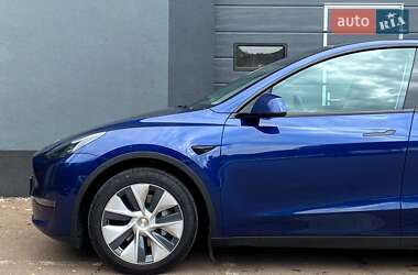 Позашляховик / Кросовер Tesla Model Y 2022 в 