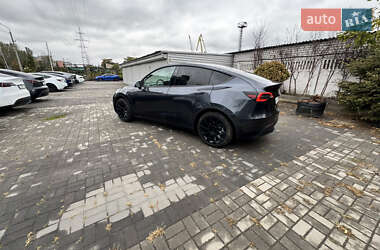 Внедорожник / Кроссовер Tesla Model Y 2024 в 