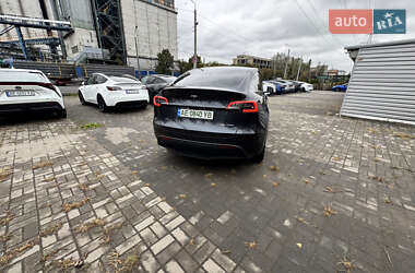 Внедорожник / Кроссовер Tesla Model Y 2024 в 