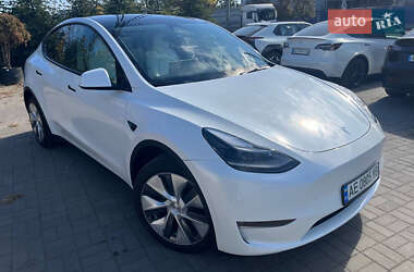 Внедорожник / Кроссовер Tesla Model Y 2024 в 