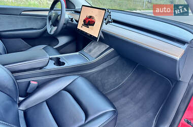Позашляховик / Кросовер Tesla Model Y 2022 в 