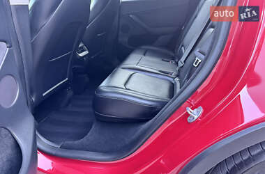 Позашляховик / Кросовер Tesla Model Y 2022 в 