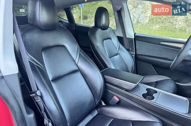 Позашляховик / Кросовер Tesla Model Y 2022 в 