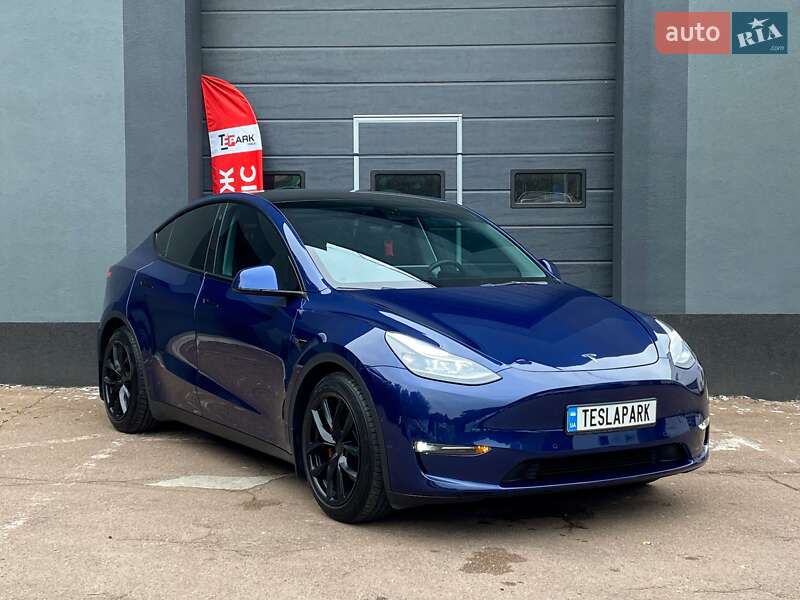 Позашляховик / Кросовер Tesla Model Y 2021 в Києві