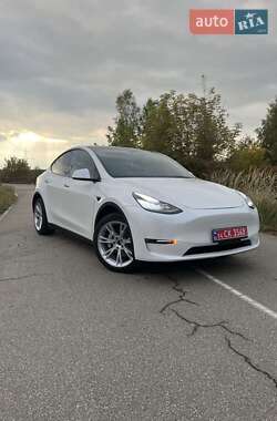 Позашляховик / Кросовер Tesla Model Y 2021 в Макарові