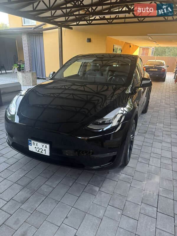 Позашляховик / Кросовер Tesla Model Y 2022 в Хмельницькому