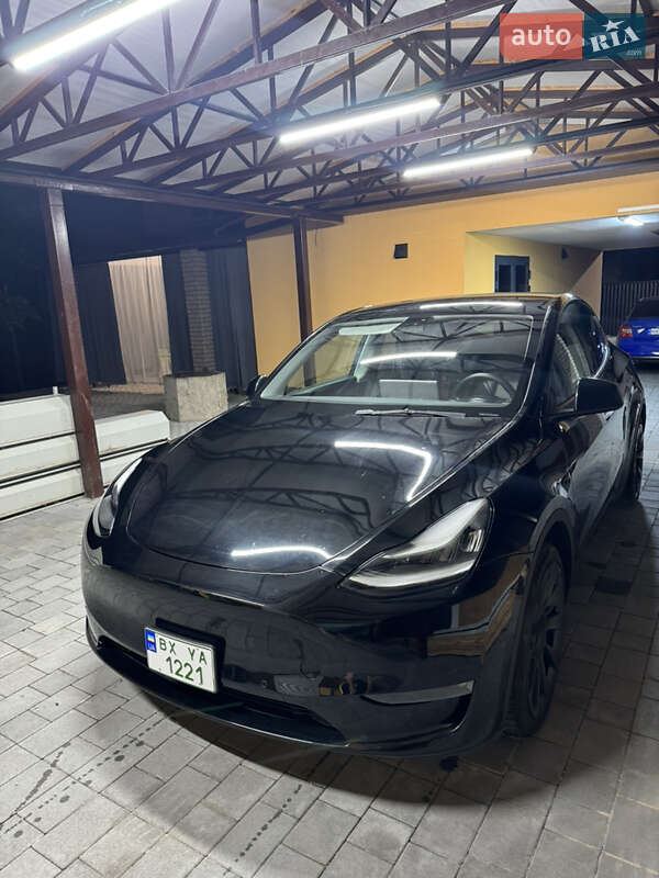 Позашляховик / Кросовер Tesla Model Y 2022 в Хмельницькому