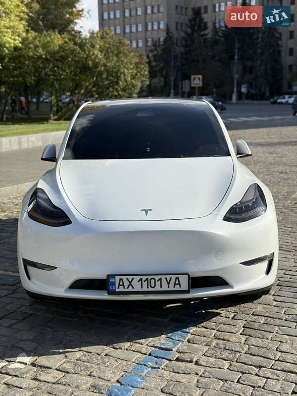 Позашляховик / Кросовер Tesla Model Y 2022 в Харкові