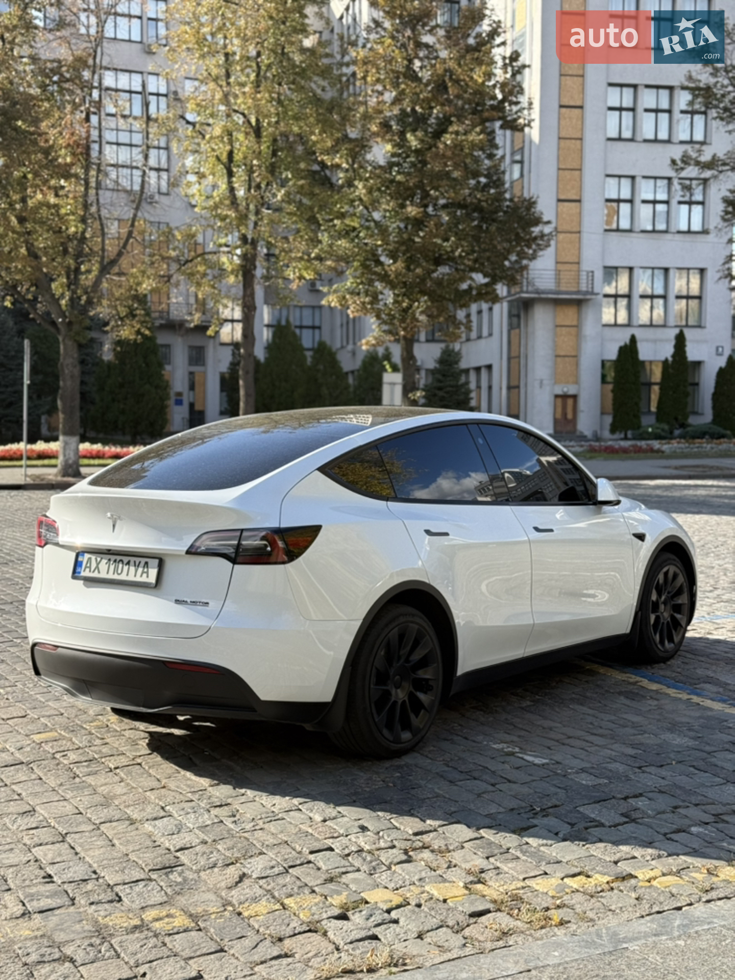 2022 Tesla Model Y - мініатюра 5