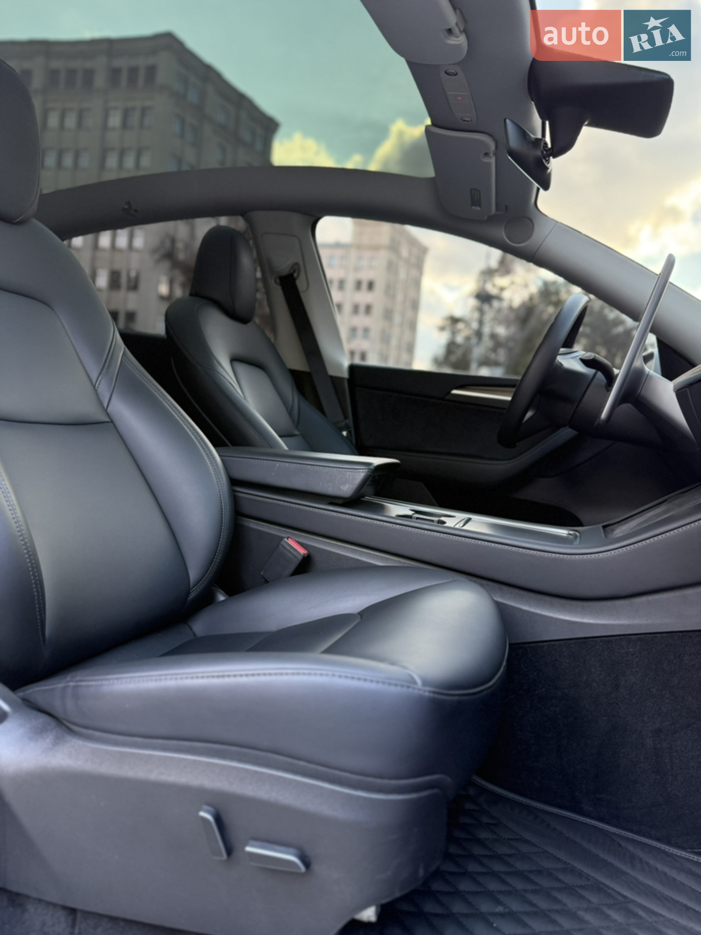 2022 Tesla Model Y - мініатюра 20