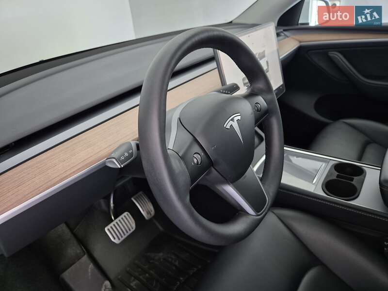 Позашляховик / Кросовер Tesla Model Y 2023 в Запоріжжі
