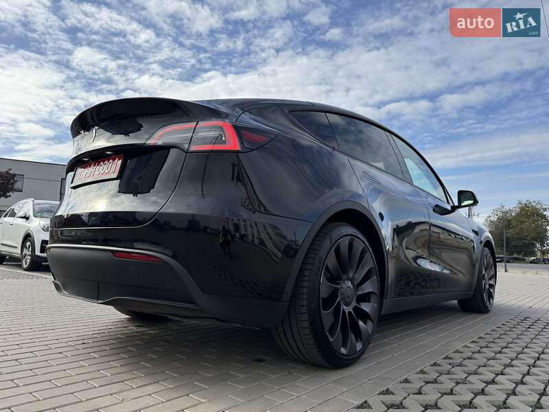 Внедорожник / Кроссовер Tesla Model Y 2022 в Луцке