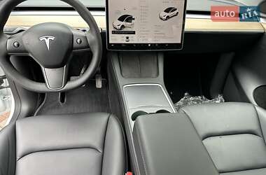 Внедорожник / Кроссовер Tesla Model Y 2023 в 