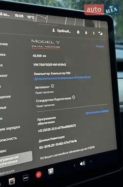Позашляховик / Кросовер Tesla Model Y 2022 в 