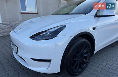 Внедорожник / Кроссовер Tesla Model Y 2020 в 