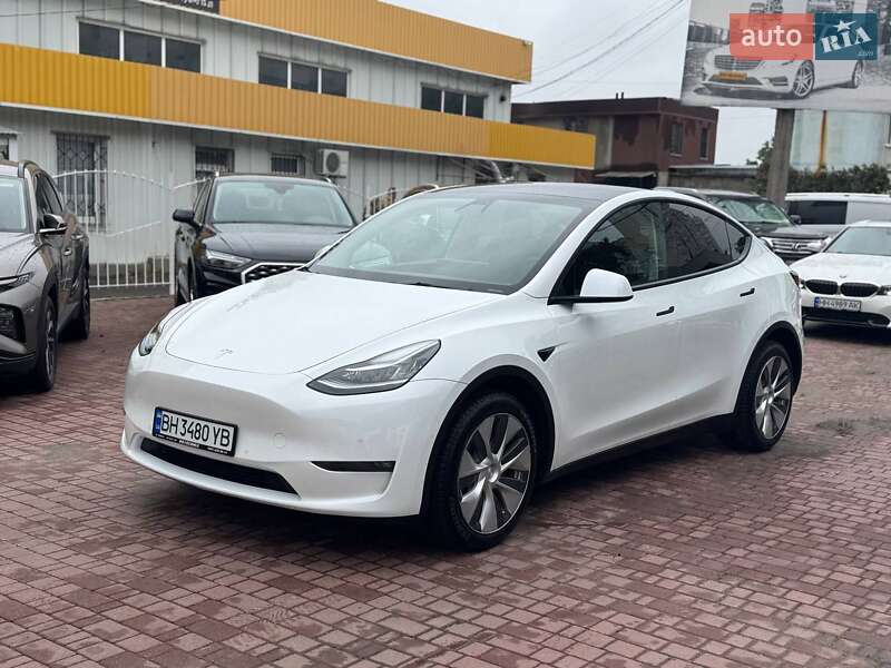 Позашляховик / Кросовер Tesla Model Y 2021 в Одесі