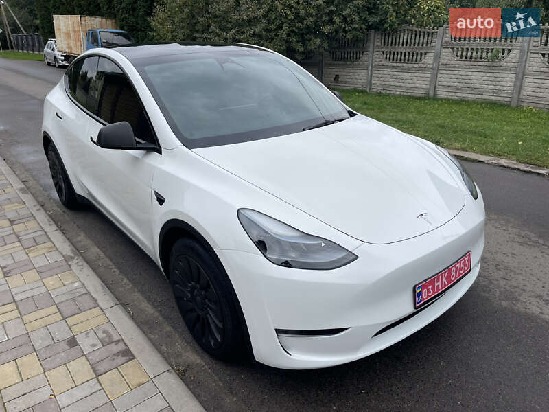 Внедорожник / Кроссовер Tesla Model Y 2023 в Луцке