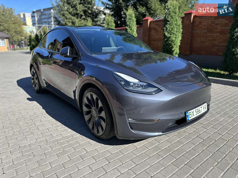 Позашляховик / Кросовер Tesla Model Y 2021 в Хмельницькому
