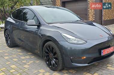Позашляховик / Кросовер Tesla Model Y 2022 в 