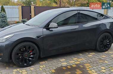 Позашляховик / Кросовер Tesla Model Y 2022 в 