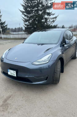 Позашляховик / Кросовер Tesla Model Y 2022 в 