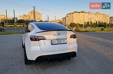 Внедорожник / Кроссовер Tesla Model Y 2022 в 