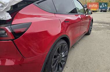 Позашляховик / Кросовер Tesla Model Y 2022 в 