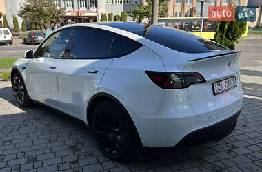 Внедорожник / Кроссовер Tesla Model Y 2021 в 