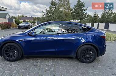 Позашляховик / Кросовер Tesla Model Y 2021 в 