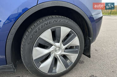 Внедорожник / Кроссовер Tesla Model Y 2023 в 