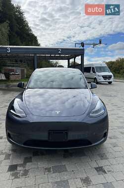 Внедорожник / Кроссовер Tesla Model Y 2023 в 