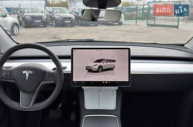 Внедорожник / Кроссовер Tesla Model Y 2023 в 
