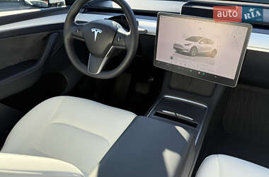 Внедорожник / Кроссовер Tesla Model Y 2022 в 