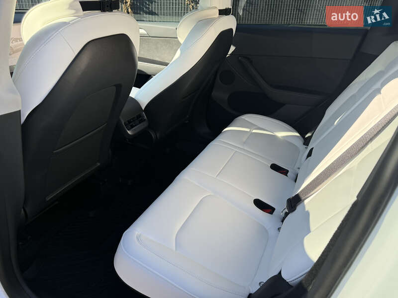 Позашляховик / Кросовер Tesla Model Y 2022 в Одесі