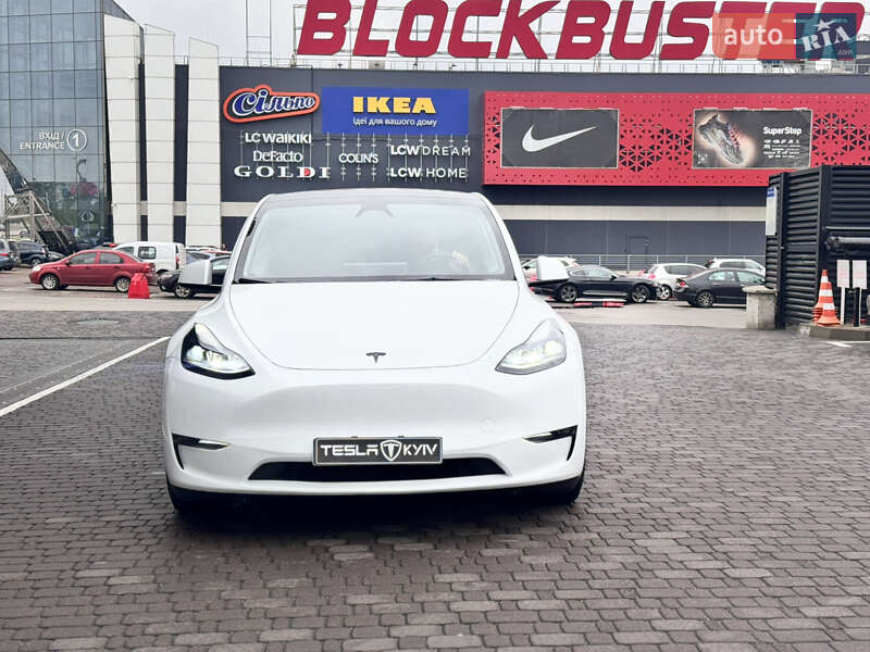 Позашляховик / Кросовер Tesla Model Y 2024 в Києві
