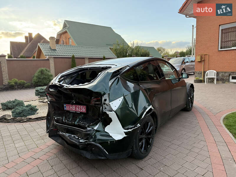 Внедорожник / Кроссовер Tesla Model Y 2022 в Луцке