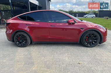 Позашляховик / Кросовер Tesla Model Y 2022 в 